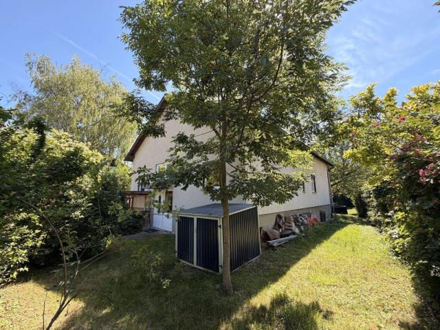 PREISREDUKTION + EINFAMILIENHAUS + SONNIG + GROSSER Garten!
