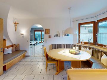 Preisreduktion: Gepflegtes Haus mit ca. 138 qm Garten