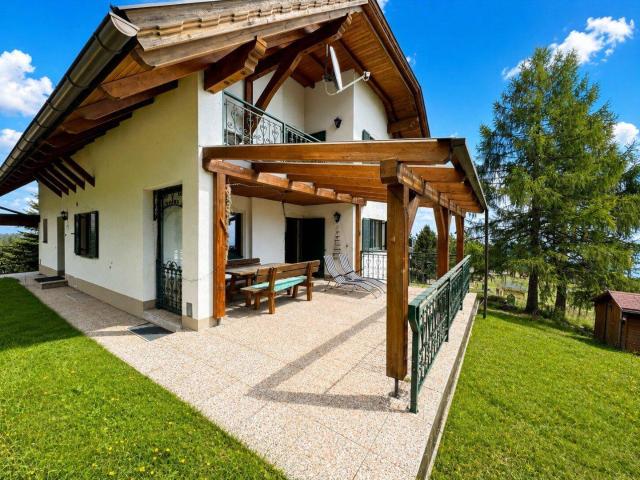 Preisreduktion SKI IN/OUT TRAUMLAGE ! 90 m2 FERIENWOHNUNG ! Zweitwohnsitz! Apartments direkt an der Skipiste – Hochrindl