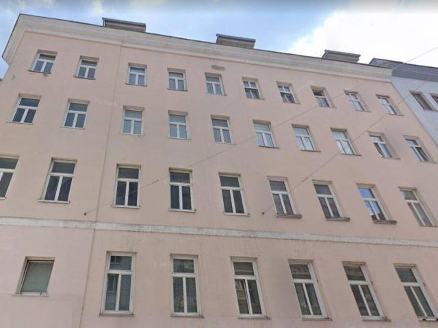 Preissenkung! Bewilligter Dachboden nahe dem Gaudenzdorfer Gürtel circa 500 m² Wohnfläche