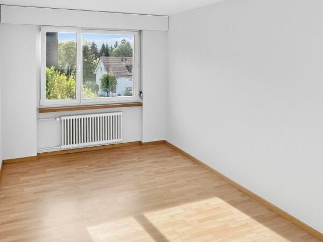 Preiswerte und gemütliche 2.5 Zimmerwohnung an ruhiger Lage