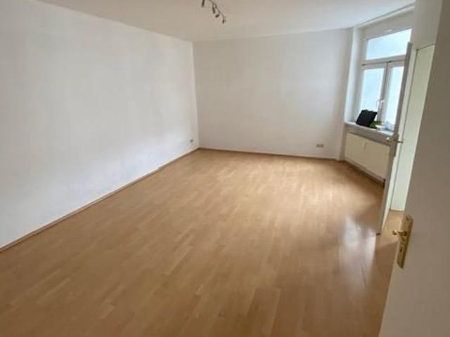 Preiswerte 3 R Whg. Altbau im 2.OG ca.73 m²  in Magdeburg Stadtfeld Ost zu vermieten