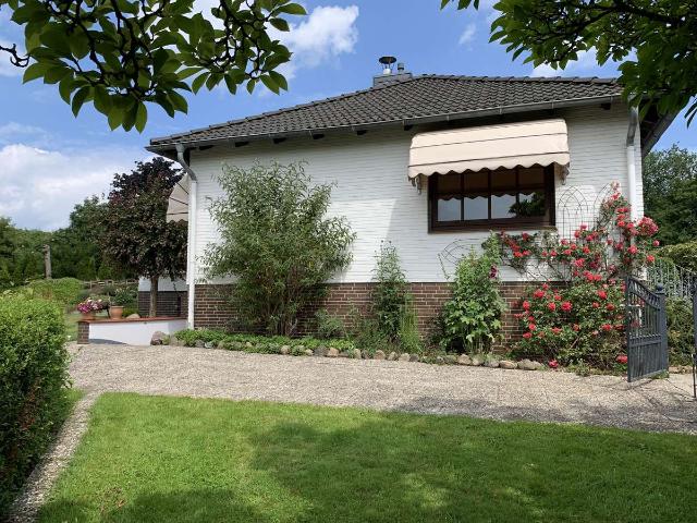 Preiswertes, gepflegtes 3 Raum Einfamilienhaus in Seevetal Glüsingen direkt vom Eigentümer