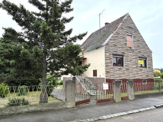 Preiswertes Siedlungshaus mit Garten sucht Menschen mit Visionen! Sanierungsbedarf!