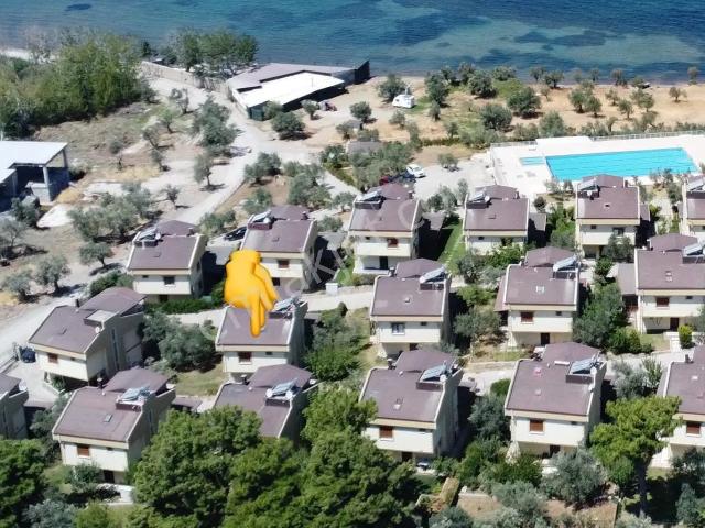 Premar Ayvada Emlak Dan Keremköyde Denize 2.parsel Lüks 5+1 Tripleks Villa