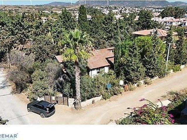 Premar Datça Eski Datça'da 882m2 Arsa İçinde Tek Katlı Müstakil