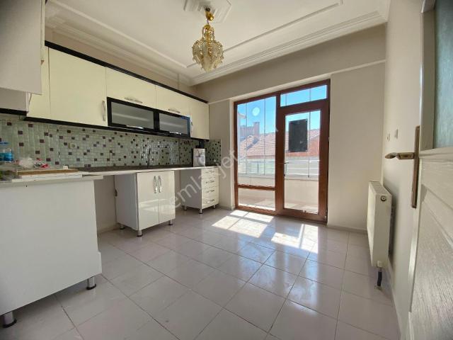 Premar Meva Gayrımenkuldan Kültür Mahallesinde Kiralık Daire