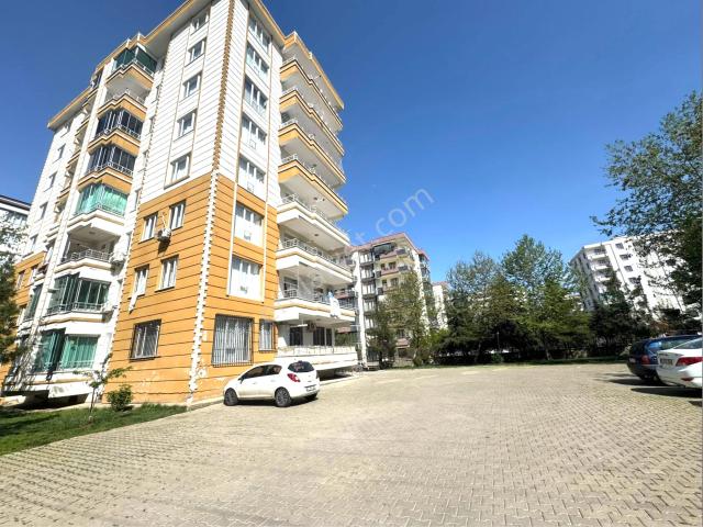 Premar Pro Dan Bağcılarda 3+1 Satılık Daire