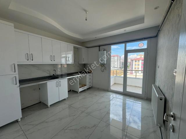 Premardan Gökkuşağı Vilaları Yani 2+1 Lüks Daire
