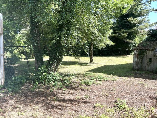 PREMERY PROPRIETE 7 PIECES JARDIN