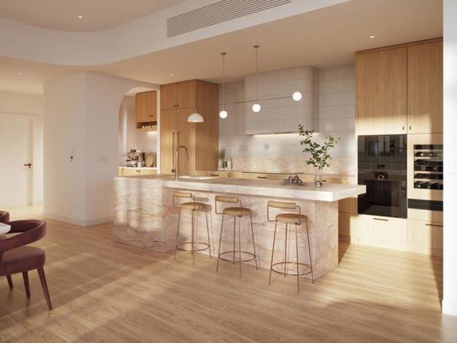Premier North East Corner 3 Bedroom Apartment with Ocean Views & Second Living