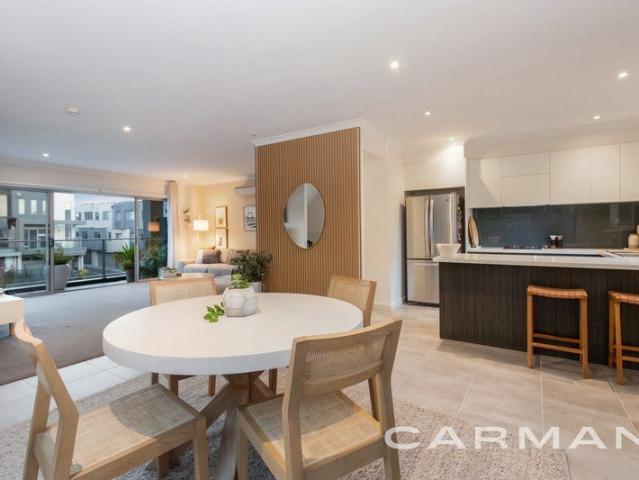 PREMIER OPEN WEDNESDAY 14TH OCTOBER 5PM 5:30PM* Poolside at Martha Cove
