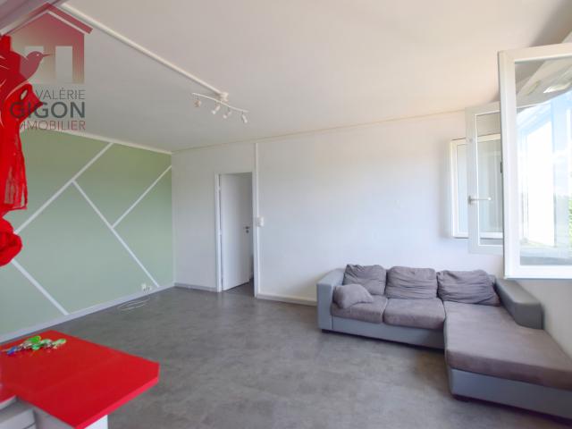 Premier achat ou investissement locatif bonne rentabilité pour ce BEL APPARTEMENT F3 lumineux.