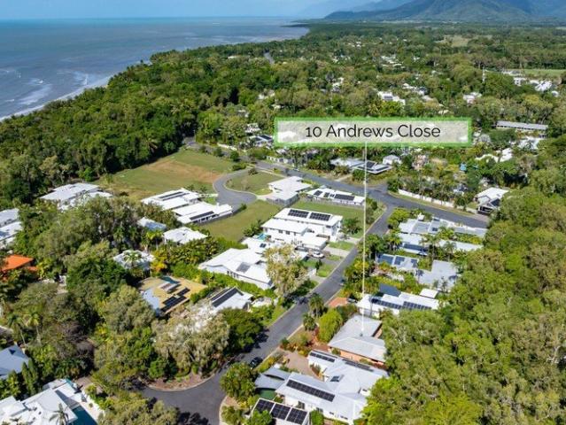 PREMIER BEACHSIDE POSITION IN PORT DOUGLAS