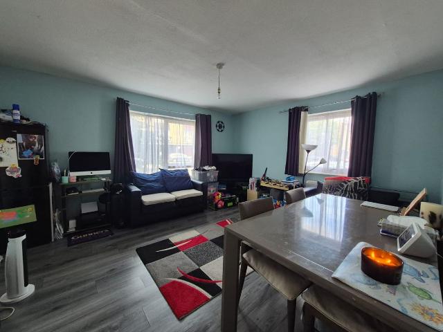 Premier Court, Ponders End EN3, 2 bed flat to rent, £1,650 pcm | PrimeLocation