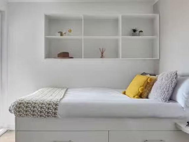 Premier Ensuite in a 7 Bed Apartment