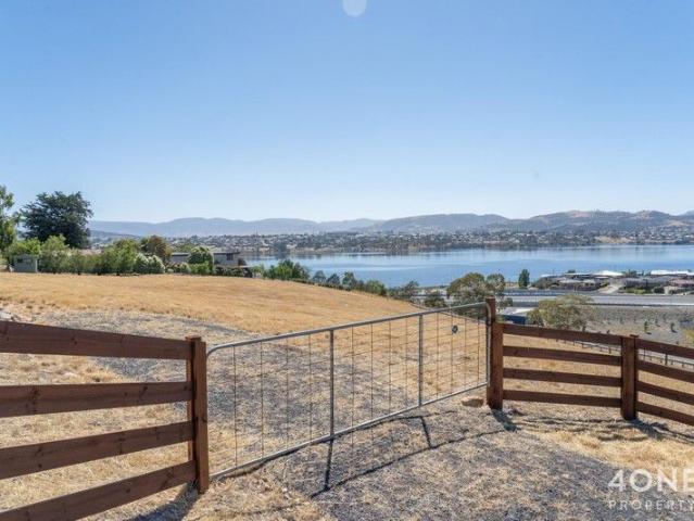 Premier Homesite In Granton