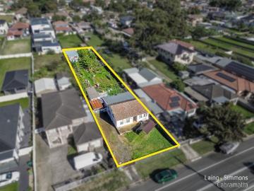 PREMIER LOCATION RARE 1,225SQM DEVELOPMENT OPPORTUNITY!