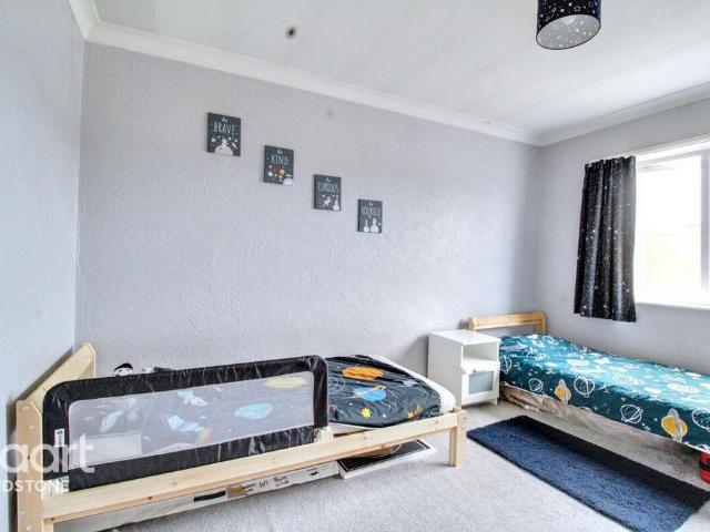 Premier Parade, Aylesford 2 bed apartment to rent £1,150 pcm £265 pw