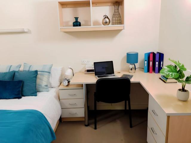 Premier Studio