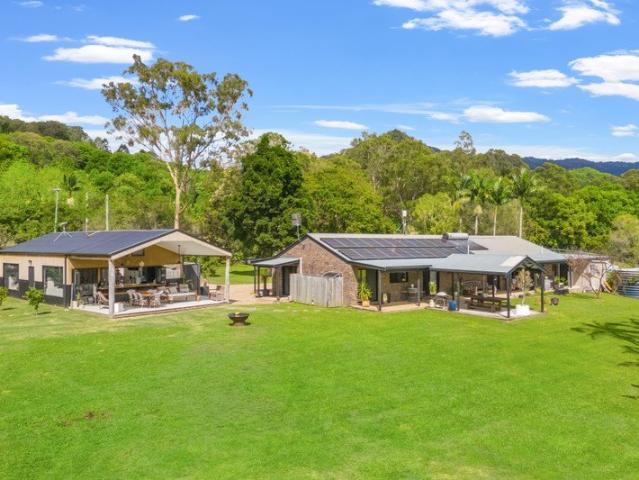 Premier 9.4 acre Equestrian Estate with Professional Stable Complex, Moments from Mullumbimby and the Byron Bay Hinterland's Best Beaches