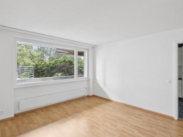 Première location après rénovation super situation accessible en fauteuil roulant