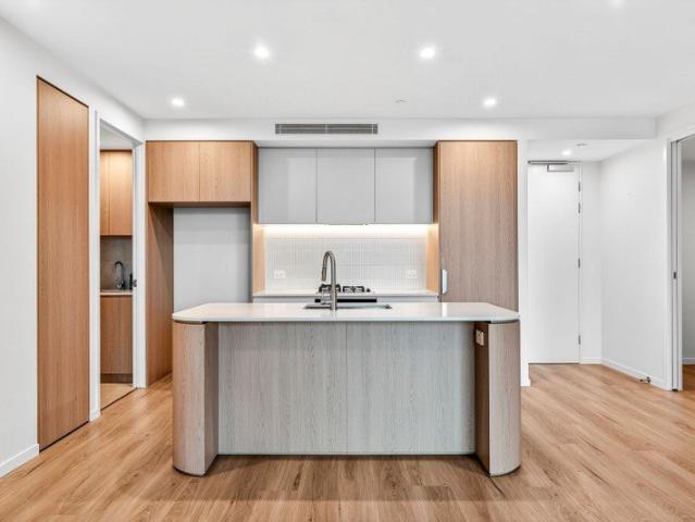 Premium Marella Apartment | Flexible Study / Multipurpose Room | Resort Facilities