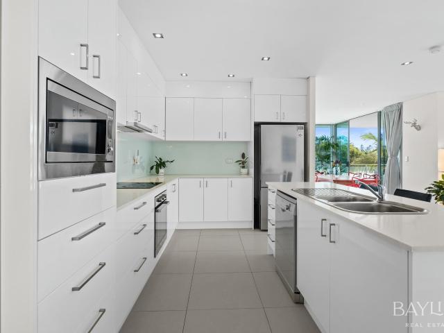 Premium Marine Parade Apartment Offering Lifestyle, Comfort & Coastal Views
