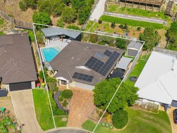 Premium Maudsland Living: Solar, Pool & Space to Grow