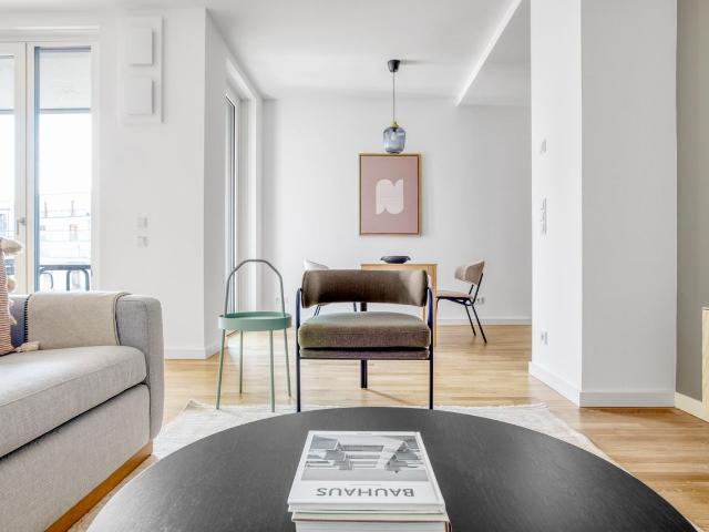 Premium Mitte 1BR with Apple Store in building, Berlin Amsterdam Apartments for Rent