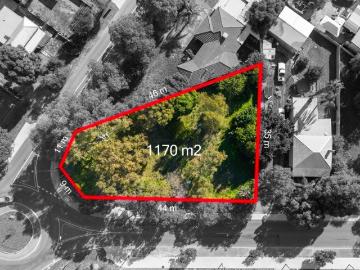 Premium Mixed Use Development Opportunity R AC0