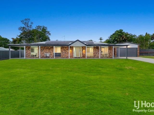 PREMIUM NARANGBA LIVING â 1,210m2, SIDE ACCESS & STUNNING HAMPTONS STYLE KITCHEN