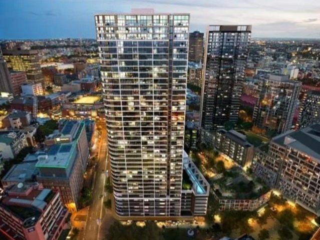 Premium One Bedroom Apartment Plus a Study Room in an Unbeatable Location