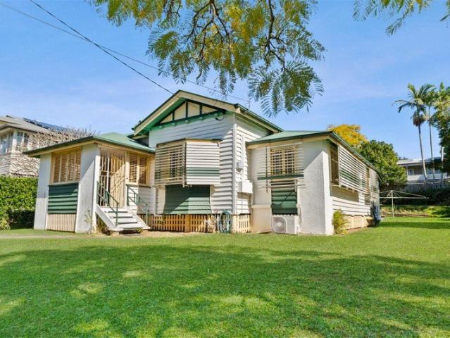 Premium Address Spectacular Opportunity A Jewel in Corinda's Crown