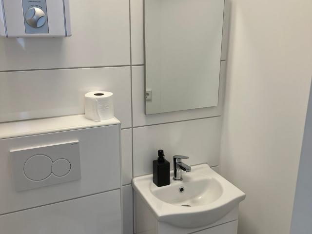 Premium all inclusive: Modern city apartment with air conditioning and washer dryer temporary living, Krefeld Amsterdam Apartments for Rent