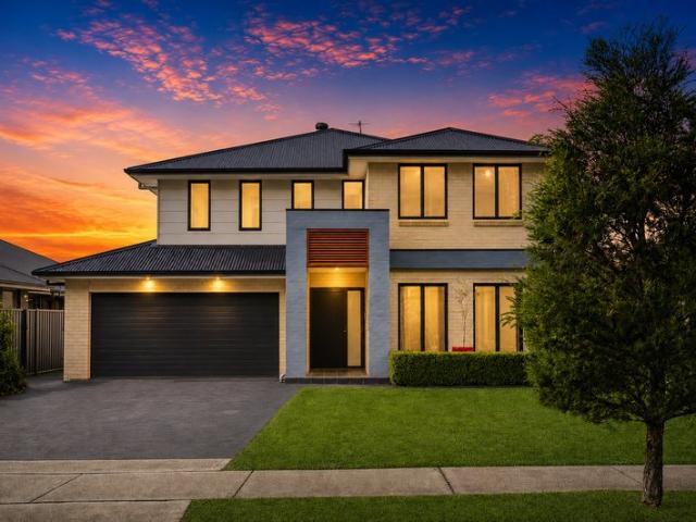 PREMIUM ALLWORTH BUILT ESTATE FLEXIBLE 6 BEDROOM MASTERPIECE BACKING ONTO TRANQUIL NATURE RESERVE