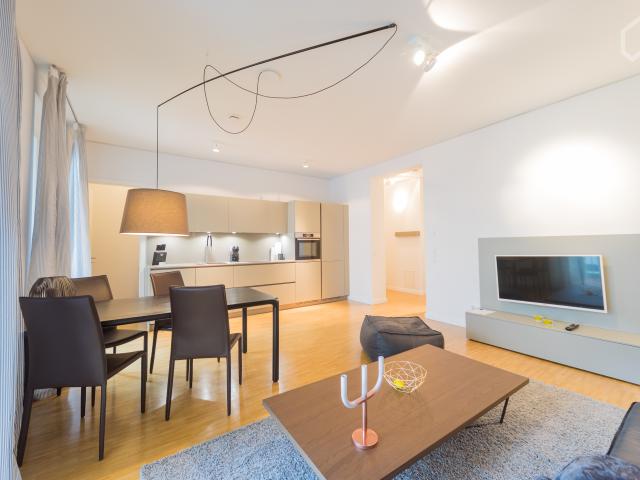 Premium apartment in Charlottenburg with balcony