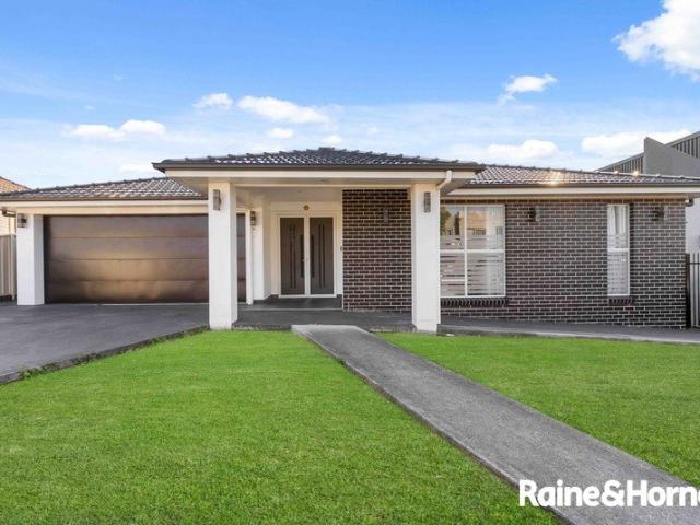 PREMIUM BUILD. PRIME LOCATION. SERIOUS VALUE HOUSE + GRANNY FLAT & R3 ZONING