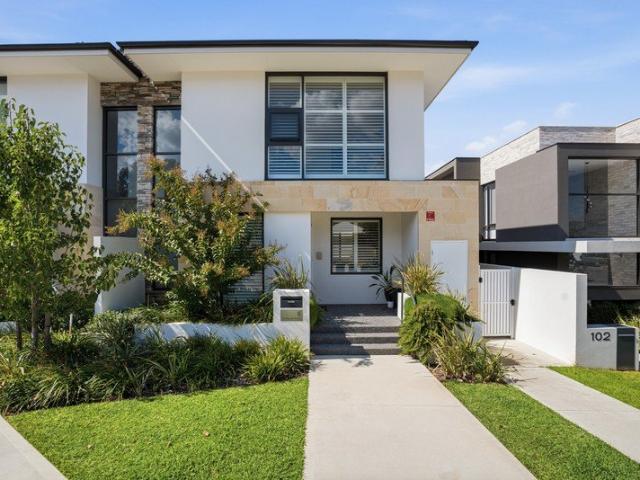 Premium, Central, Luxury Townhouse