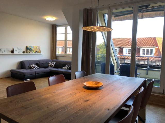 Premium City Apartment 70m² Charlottenburg Top Floor, Berlin Amsterdam Apartments for Rent