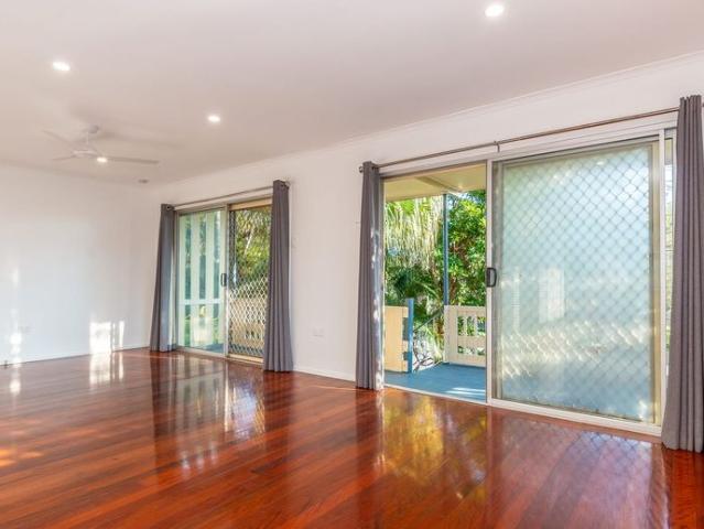 Premium Coastal Airconditioned Coastal Home !