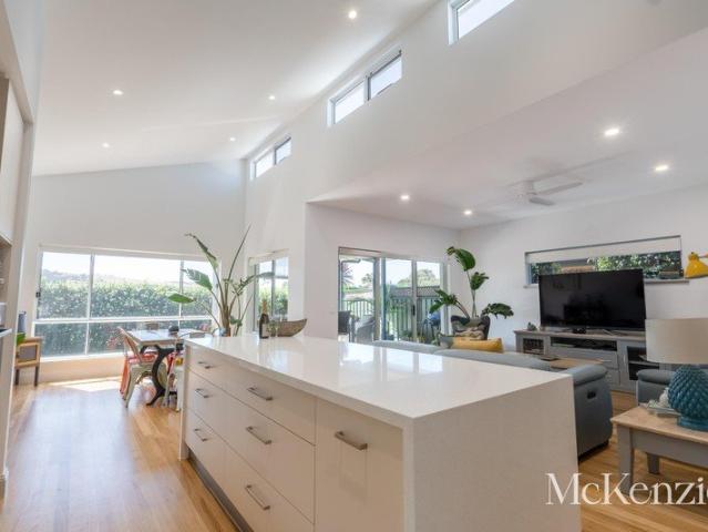 Premium Coastal Bailey Built Home Spacious, Stylish And With Room For The Whole Family