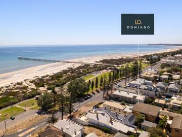 Semaphore, Adelaide, South Australia - Balcony