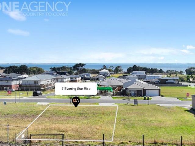 Premium Coastal Land with Bay Views