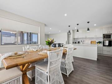 Premium Coastal Living: Near New 6 Bedroom Family Home with Ocean Views