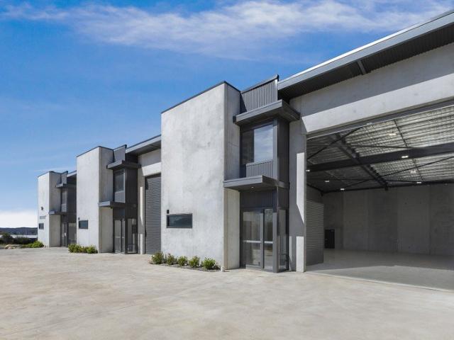 Premium Commercial Warehouse for Lease