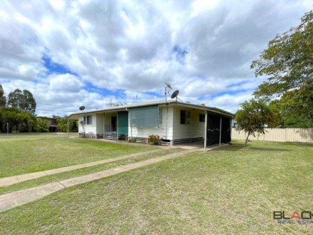 PREMIUM DUPLEX RECEIVING $2,920 PER MONTH