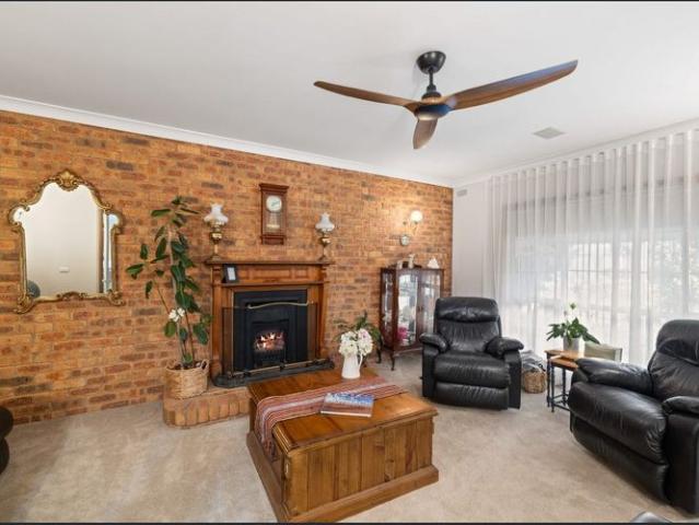 Premium Double storey Home with Exceptional Family Appeal