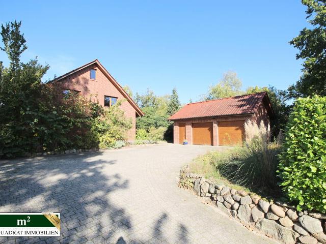 PREMIUM EFH MIT 263 M² WFL. DOP.GARAGE & SEP. BAUPLATZ IN FELDRANDLAGE NUR 10 MIN. BIS LÜNEBURG!