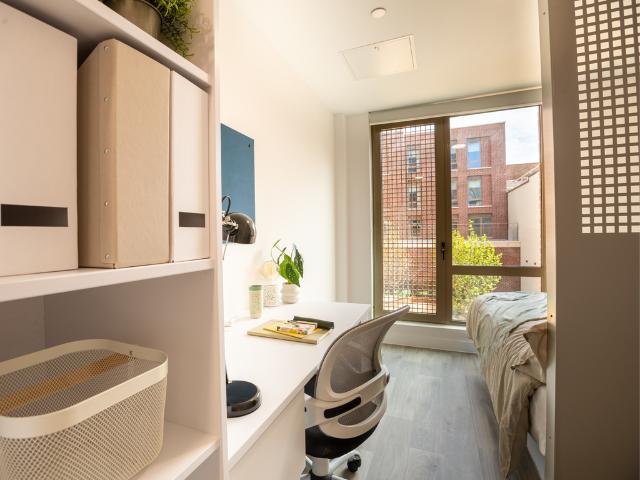 Premium En Suite at Promenade Student. 1 bed private hall to rent £1,018 pcm £235 pw